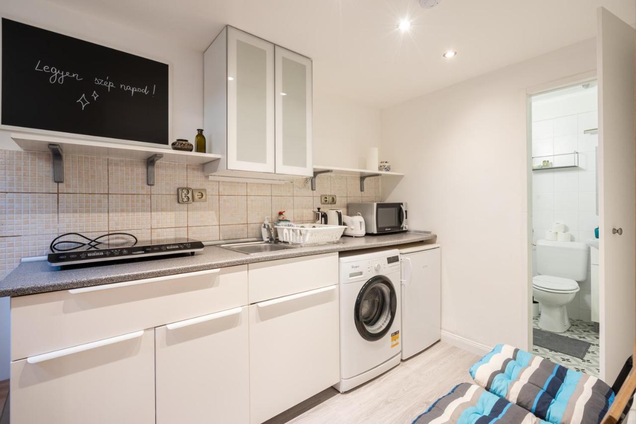 Innova Vision Apartment Budapest Esterno foto