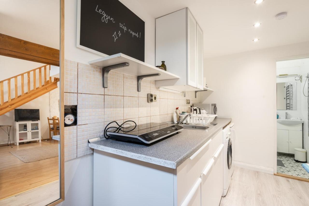 Innova Vision Apartment Budapest Esterno foto